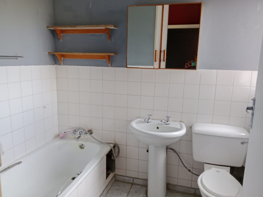 To Let 3 Bedroom Property for Rent in Riebeeckstad Free State
